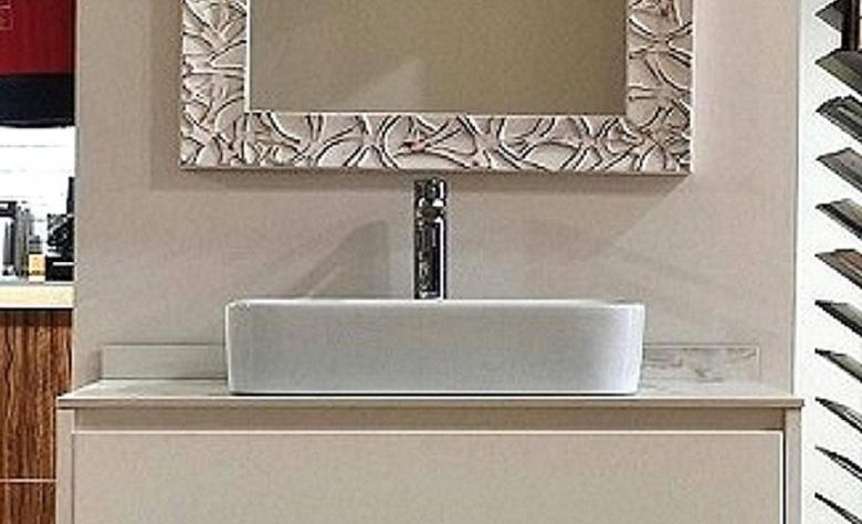 MOBILIARIO BAÑO LACADO A MEDIDA