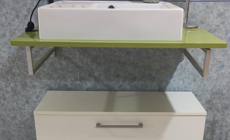 MOBILIARIO PARA BAÑO